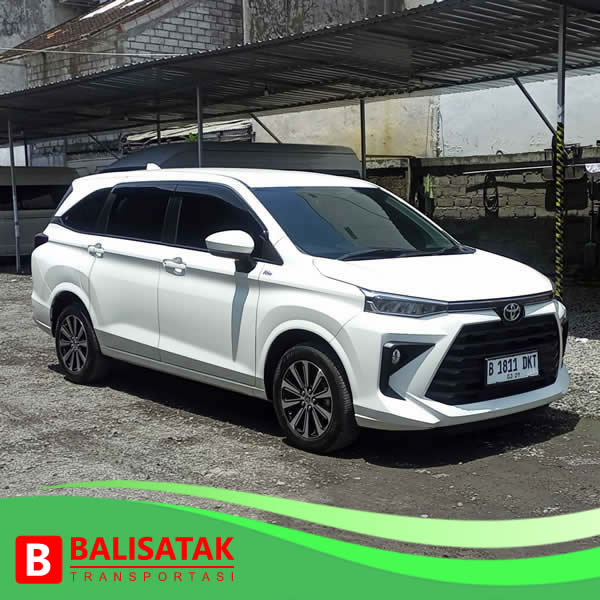 Carter mobil Toyota Avanza 5 seater di Bali.