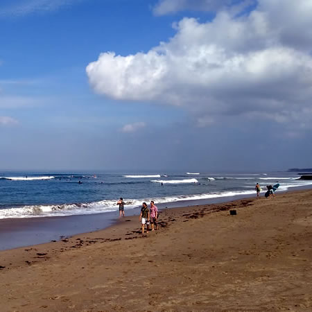 Antar Jemput Bandara Ngurah Rai (DPS) Denpasar ke Canggu, Carter Mobil Bali