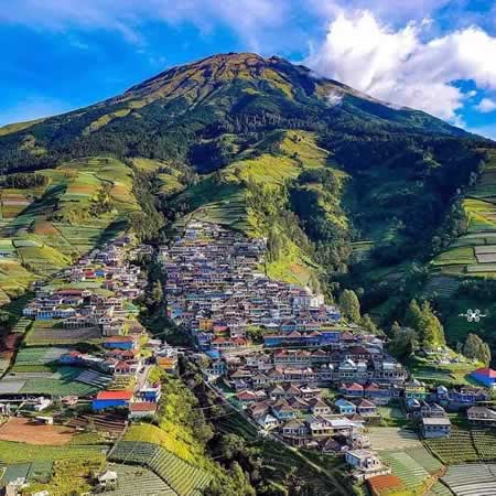 Antar Jemput Bandara Ngurah Rai (DPS) Denpasar Bali ke Magelang Jawa Tengah dan Carter Mobil
