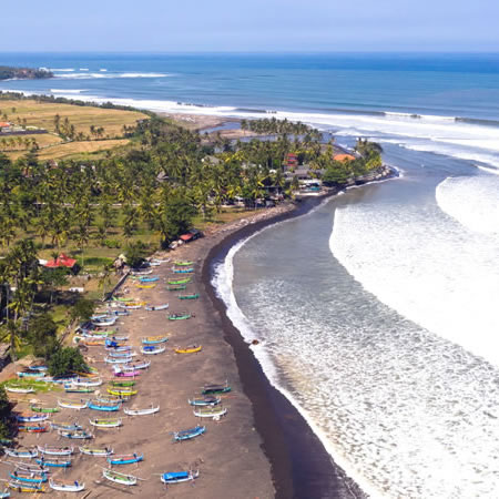 Antar Jemput Bandara Ngurah Rai (DPS) Denpasar ke Medewi, Carter Mobil Bali